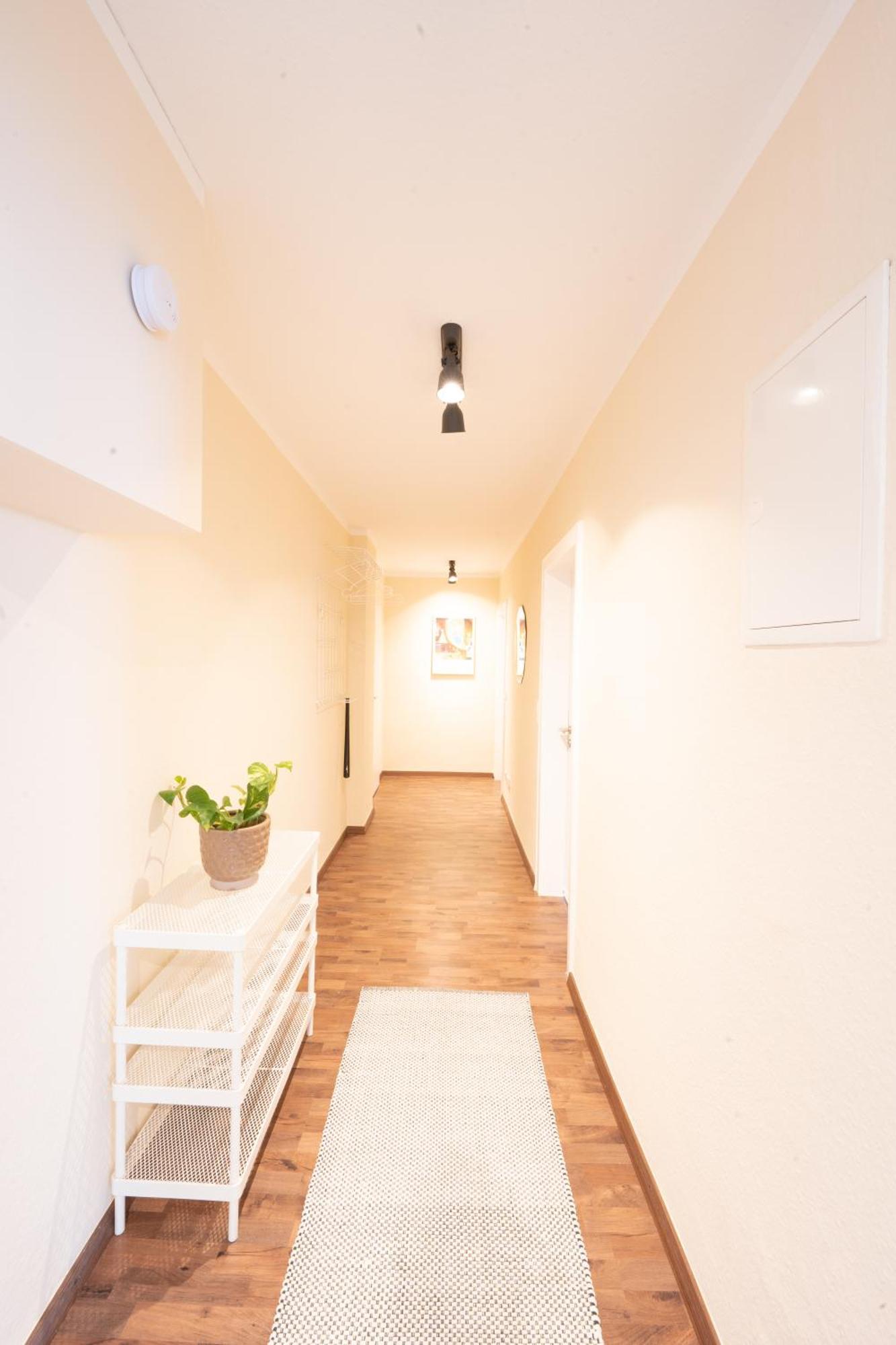 -Super Zentrales Zimmer- Direkt An Der Lutter! 比勒费尔德 外观 照片