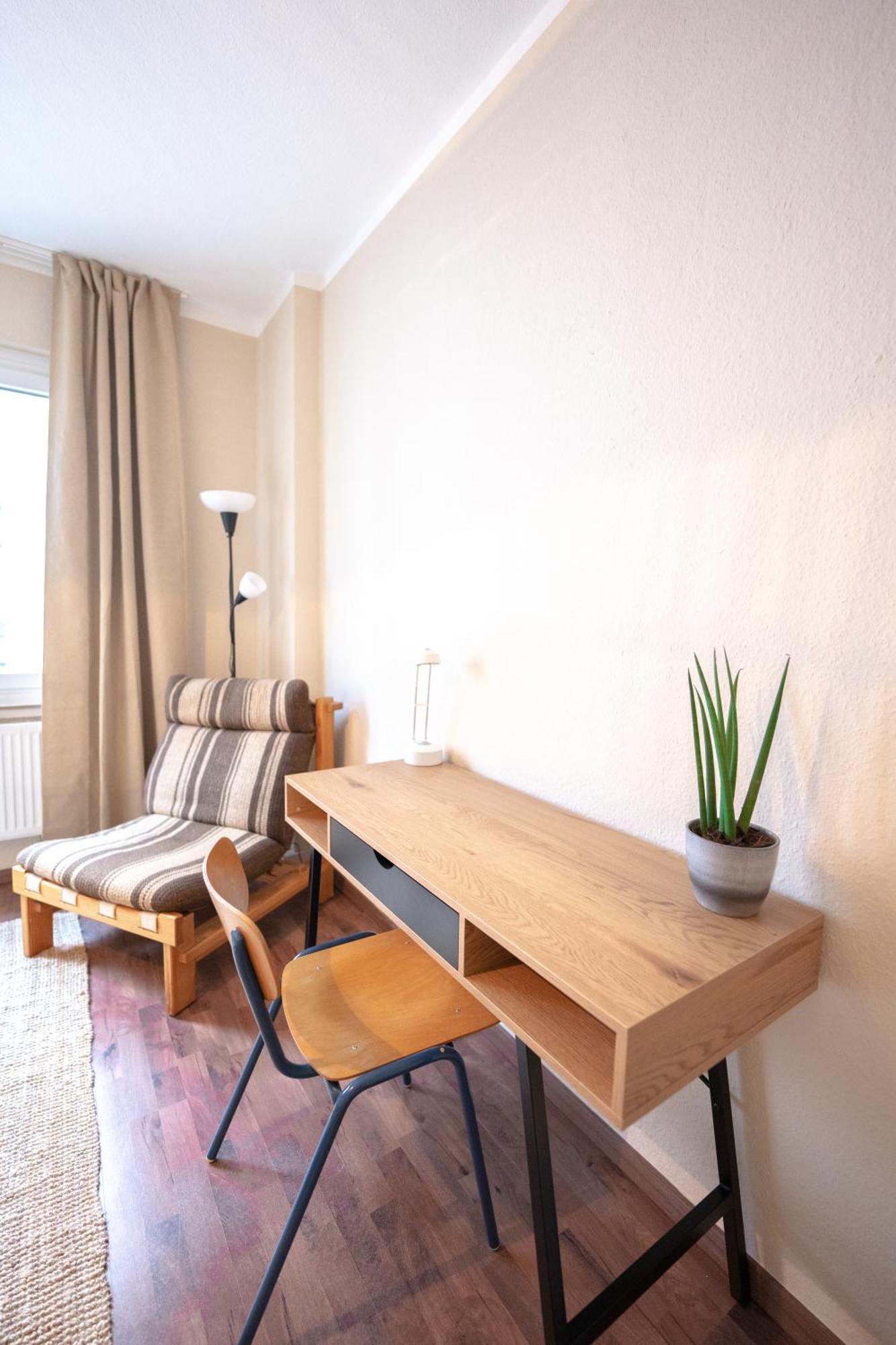 -Super Zentrales Zimmer- Direkt An Der Lutter! 比勒费尔德 外观 照片